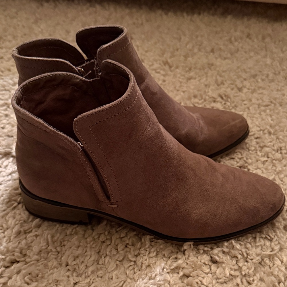 Bamboo Women's Brown/Tan Ankle Boots